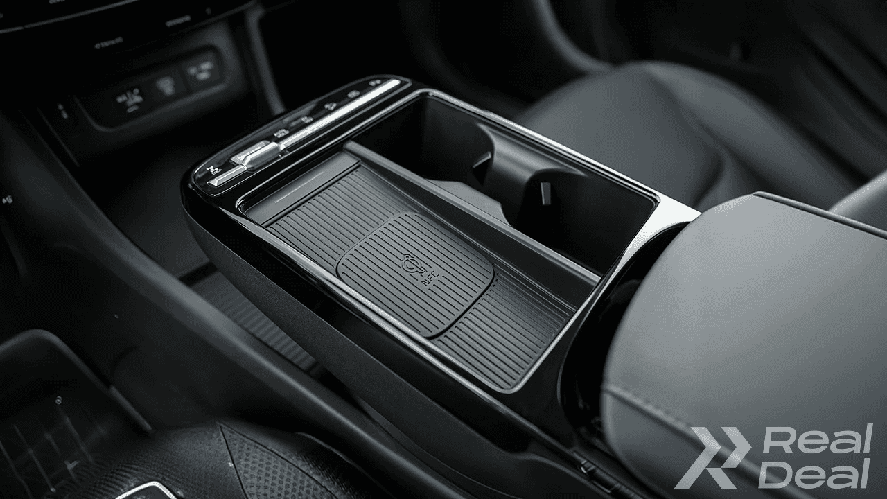 Car image 13